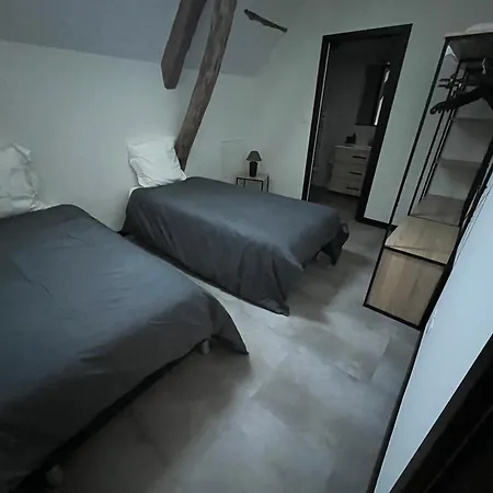 Pechparadis וילה Nabirat